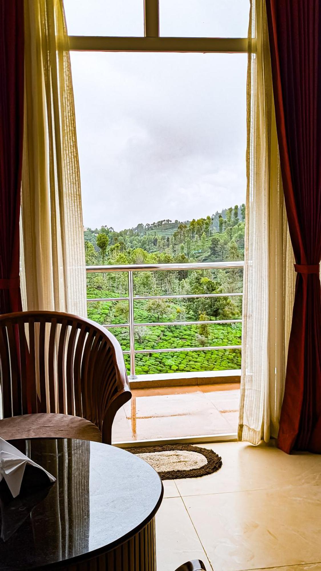 Valley View Inn, Kotagiri Exteriör bild