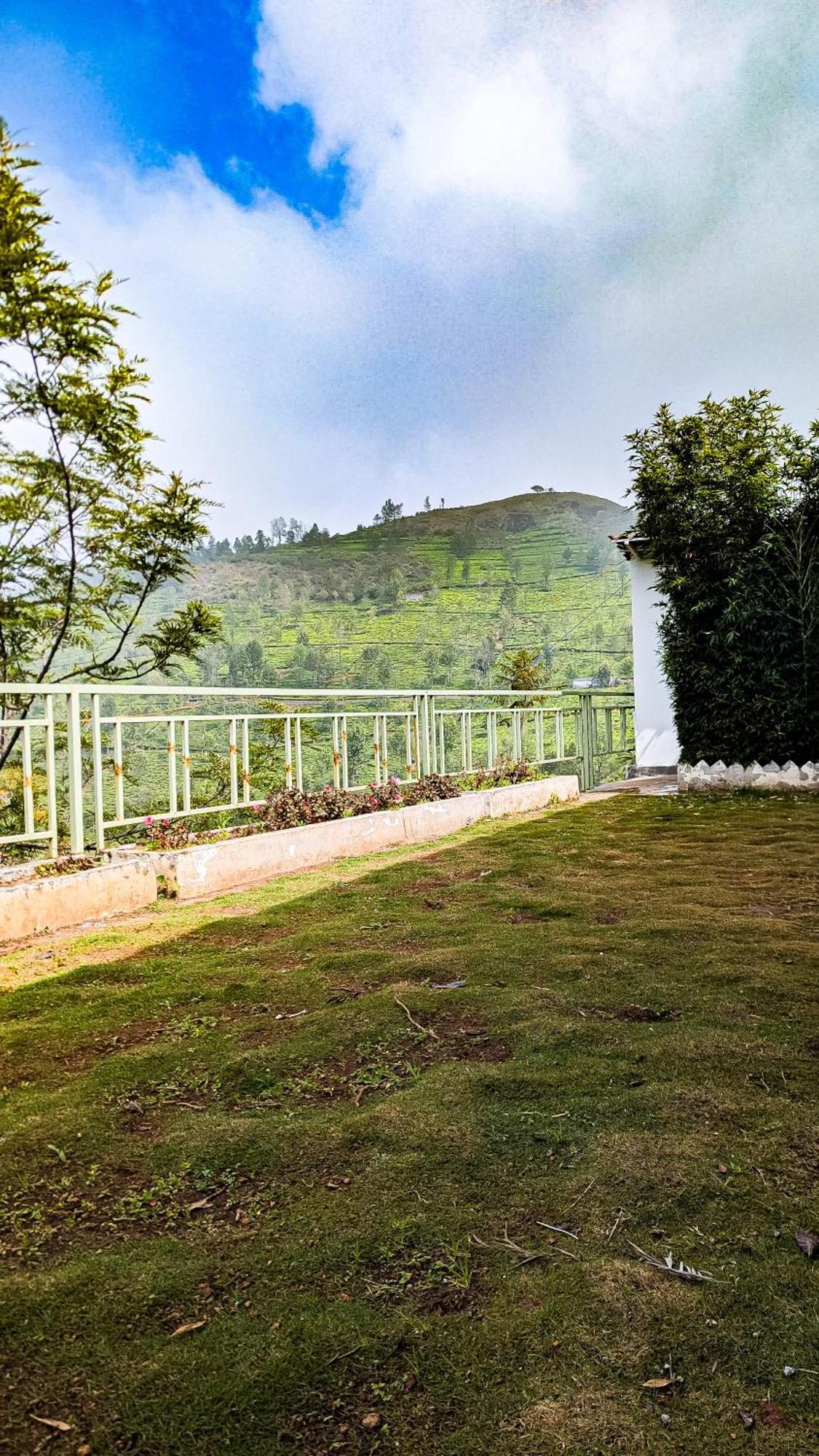 Valley View Inn, Kotagiri Exteriör bild