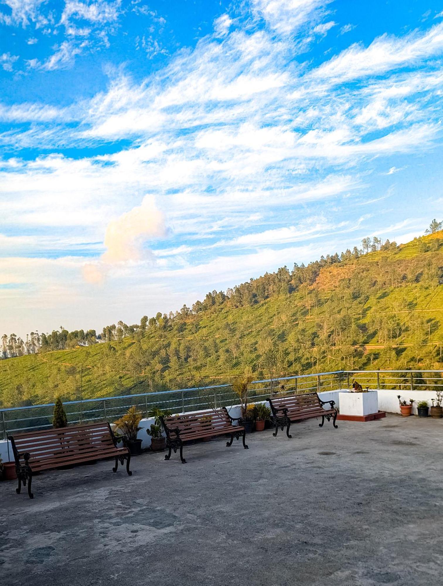 Valley View Inn, Kotagiri Exteriör bild